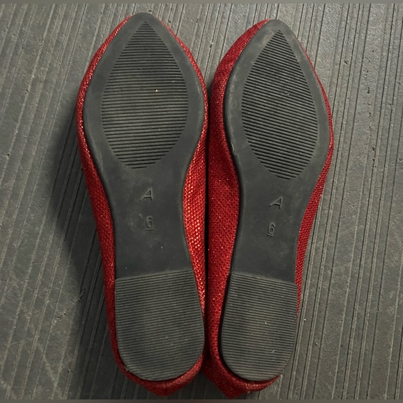 Worn only once! Ardene Women's Red Glitter Flats - Picture 3 of 3